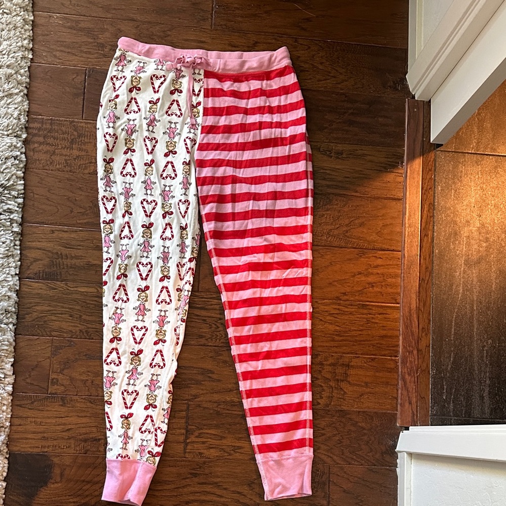 Hannah Andersson adult pajama pants, grinch theme size L
